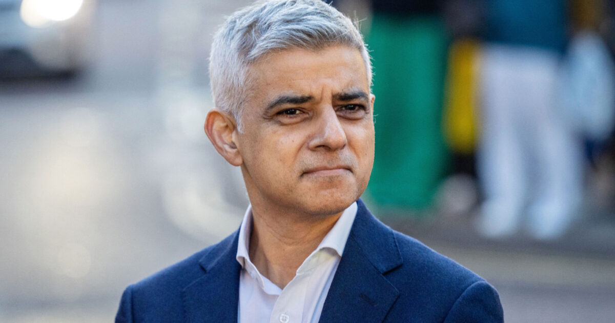 Tories Rip ULEZ Expanded to All of London, Tories Rip-Up Water Pollution Rules ...