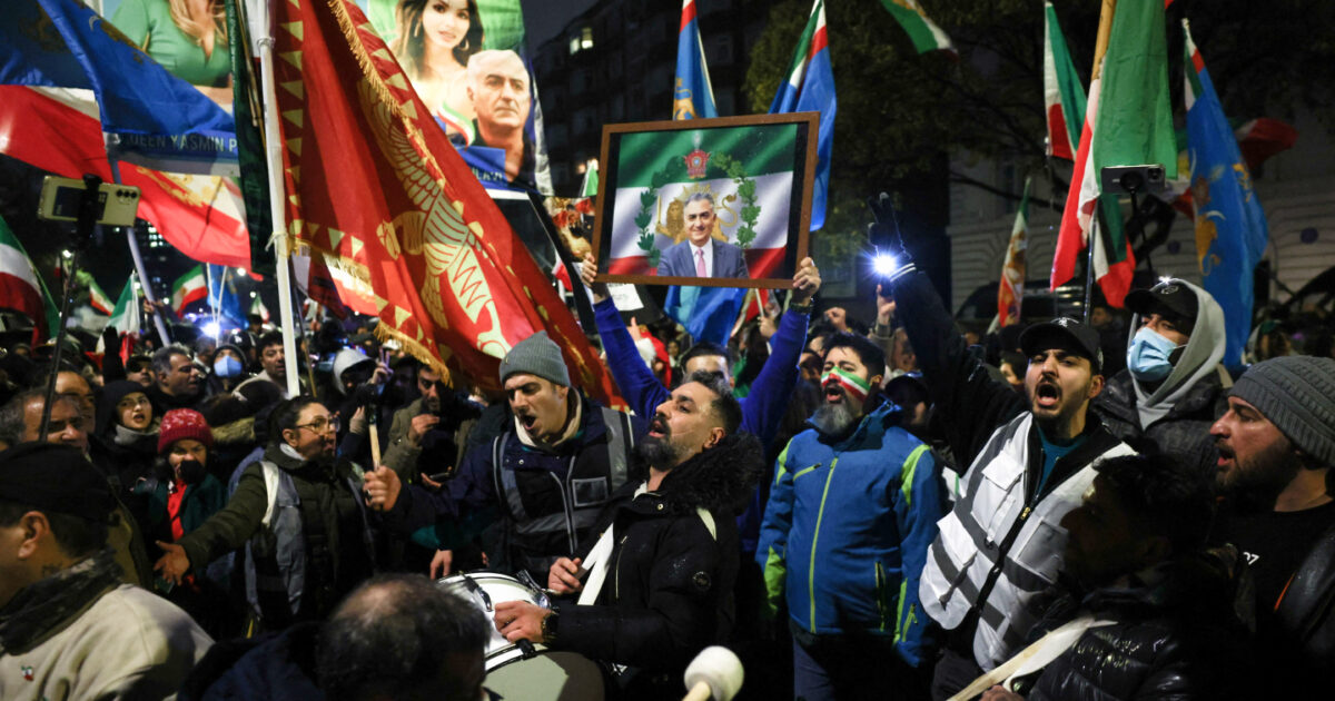 Death Toll Continues to Rise in Iran Protests | Novara Media