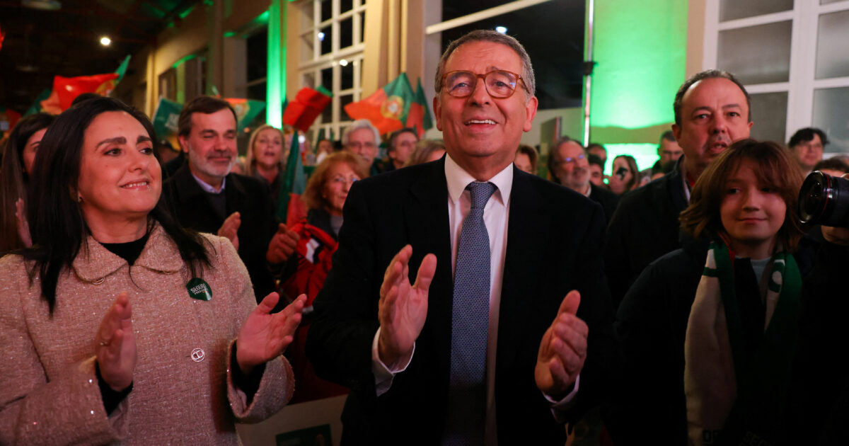 Portugal Elects Socialist António José Seguro