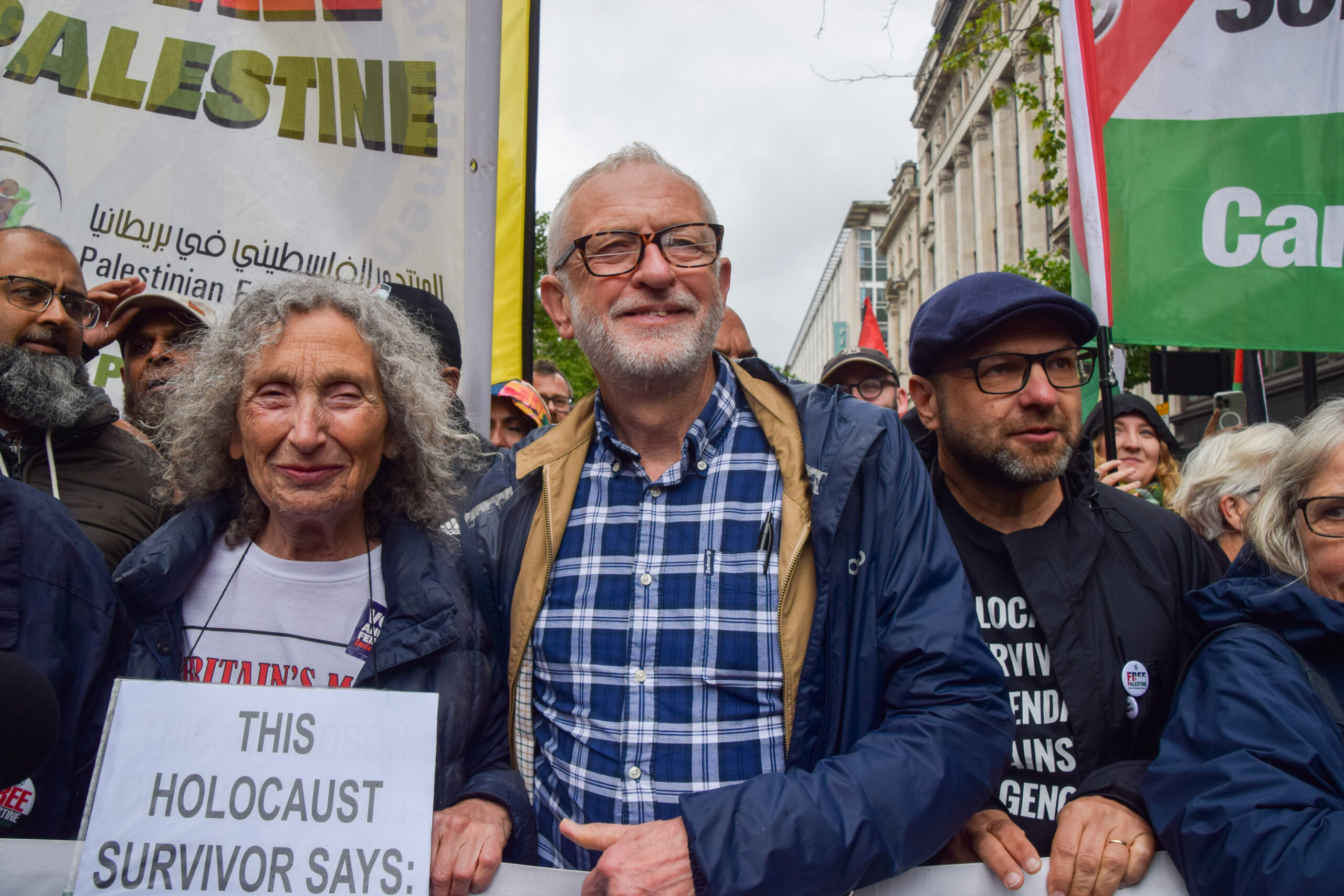 Jeremy Corbyn marches alongside Holocaust survivors at the national march for Palestine