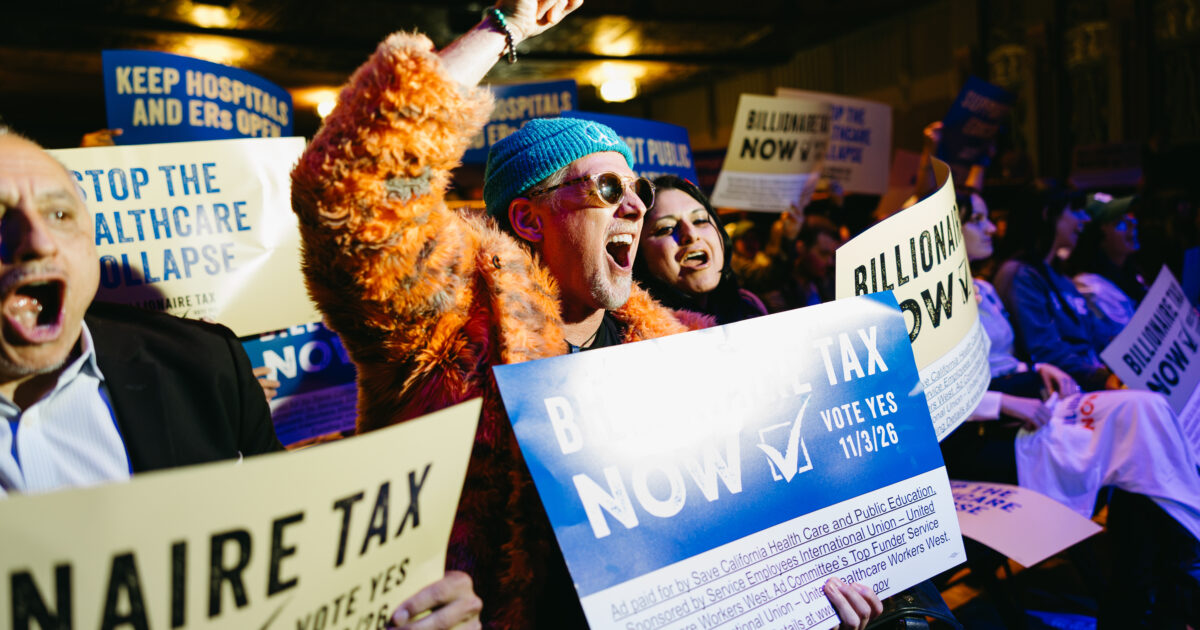 Nobel Prize-Winning Economists Back First Billionaire Tax in US