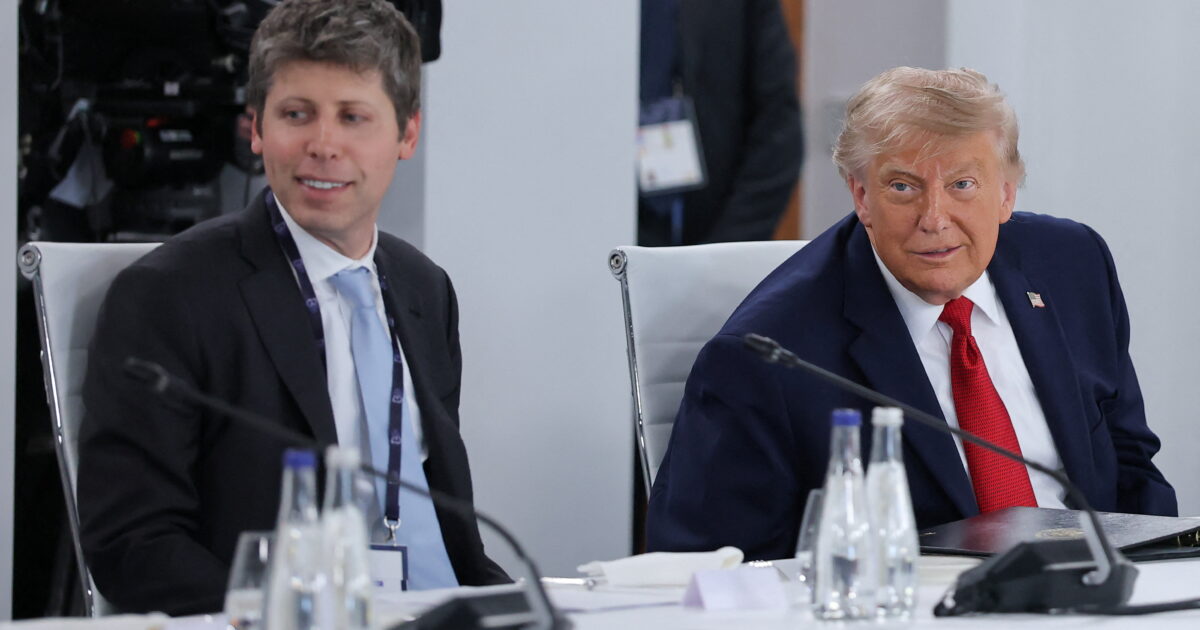 Trump Lashes Out at Data Centre Opponents: ‘You’ll End up Backwards and Poor’